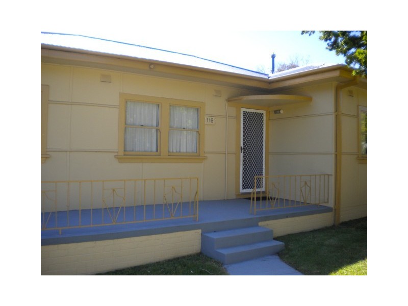 116 Osborne Street, Nowra NSW 2541