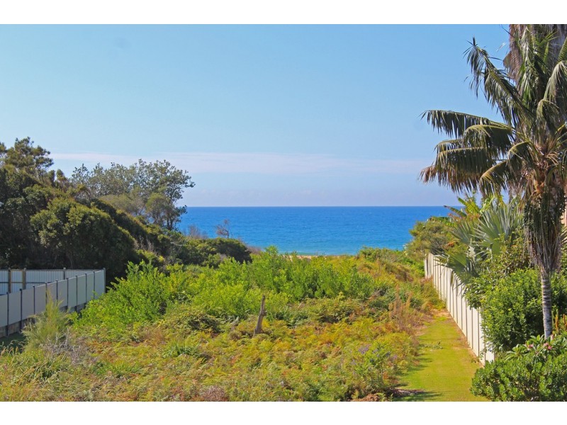 43 Eastbourne Avenue, Culburra Beach NSW 2540