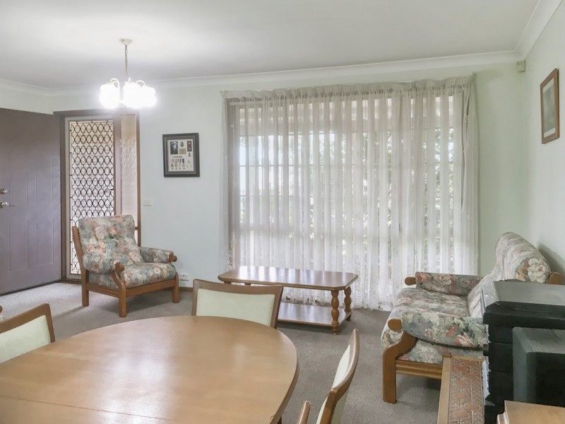 6 TURVEY CRESCENT, St Georges Basin NSW 2540