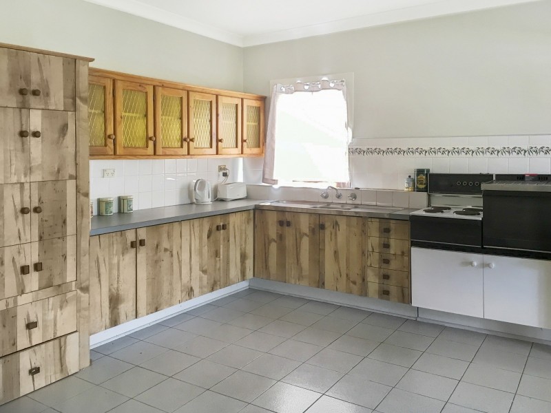 18 Krestrel Avenue, Sanctuary Point NSW 2540