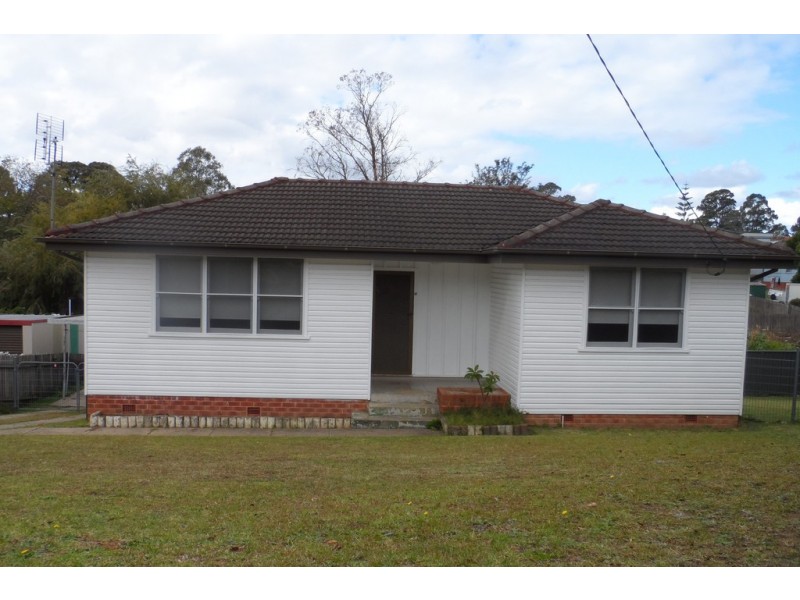 5 Miller Street, Nowra NSW 2541