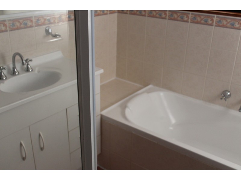 33 Maclean Street, Nowra NSW 2541