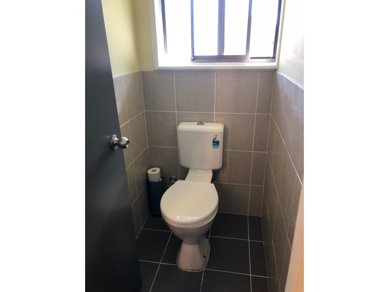 2 Abergeldie Street, Nowra NSW 2541