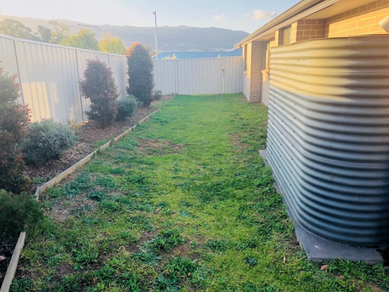 2A Banool Circuit, Bomaderry NSW 2541