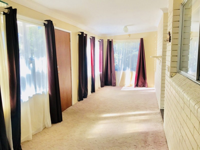 1 Mulgen Crescent, Bomaderry NSW 2541