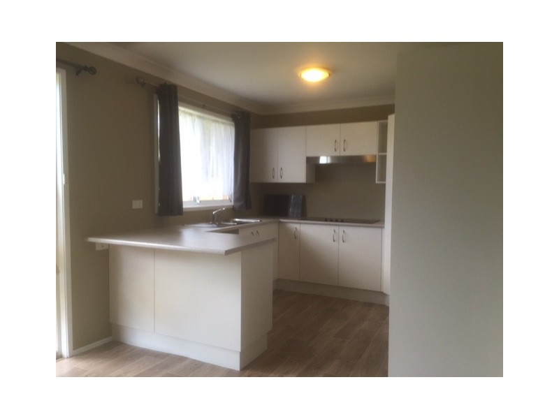 24 Halcot Avenue, North Nowra NSW 2541