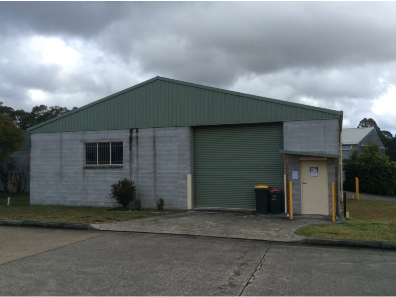 Unit 2/ 31 NORFOLK AVENUE, South Nowra NSW 2541