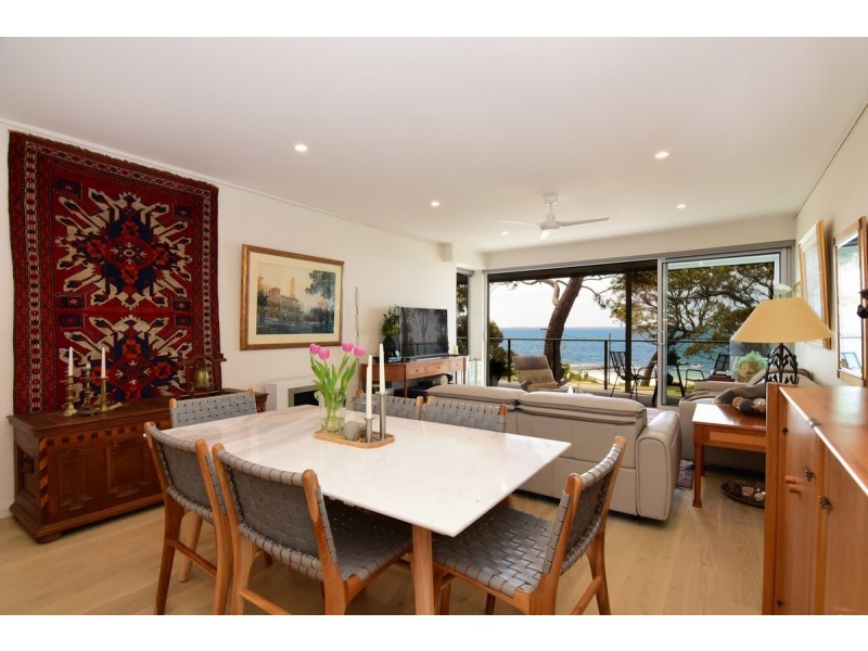 2A/1 BEACH STREET, Huskisson NSW 2540