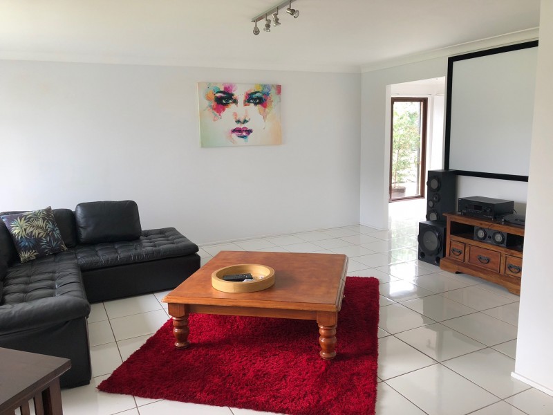 109 WARREN AVENUE, North Nowra NSW 2541