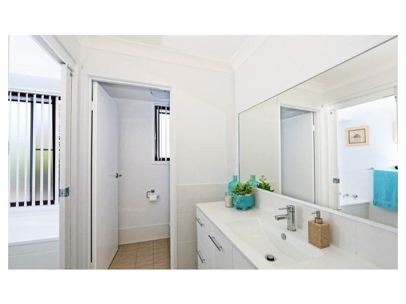 109 WARREN AVENUE, North Nowra NSW 2541