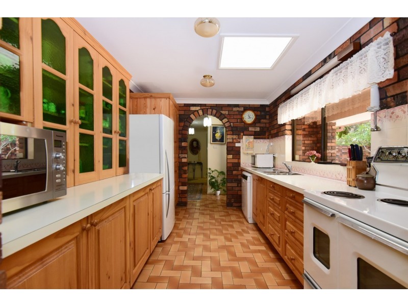 241 Walmer Avenue, Sanctuary Point NSW 2540