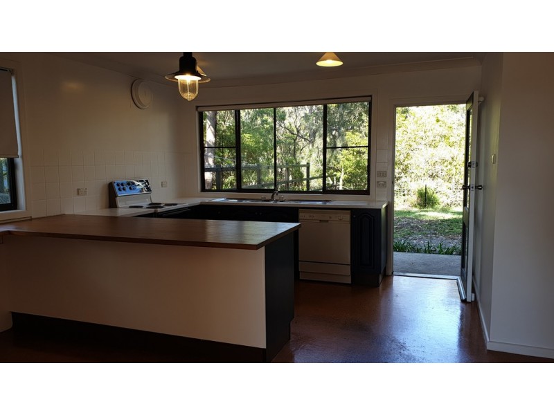 9 Attunga Ave, Sanctuary Point NSW 2540