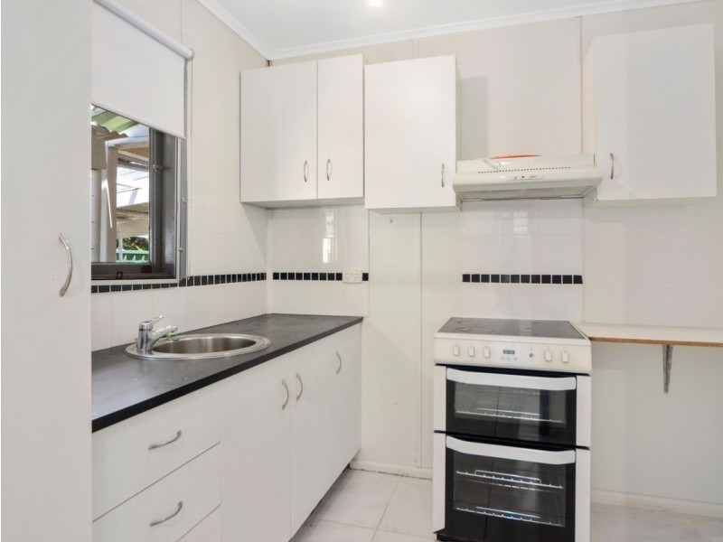 22 MCKAY STREET, Nowra NSW 2541