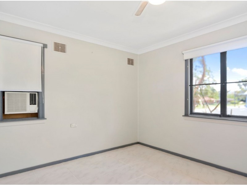 22 MCKAY STREET, Nowra NSW 2541