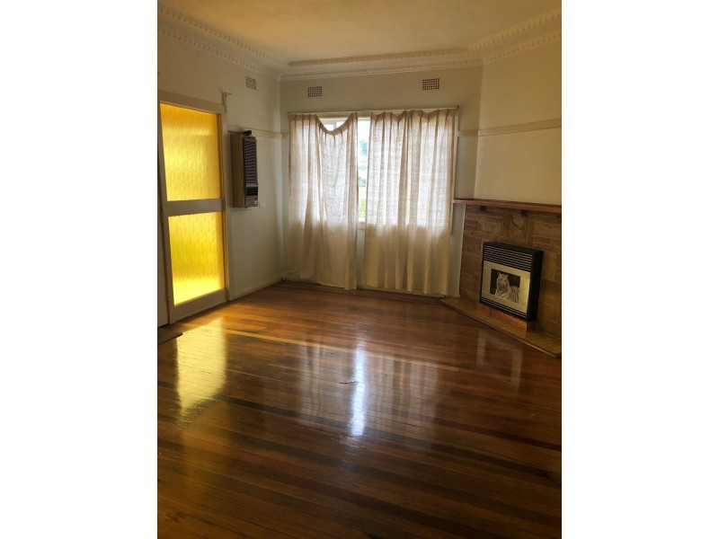 114 Douglas Street, Nowra NSW 2541