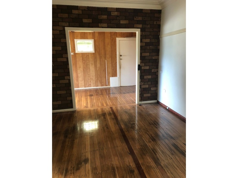 114 Douglas Street, Nowra NSW 2541