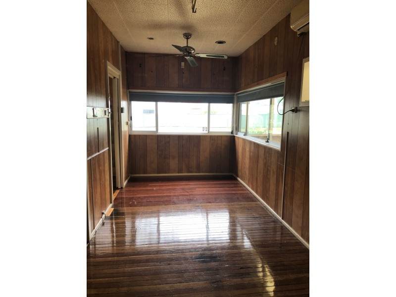 114 Douglas Street, Nowra NSW 2541