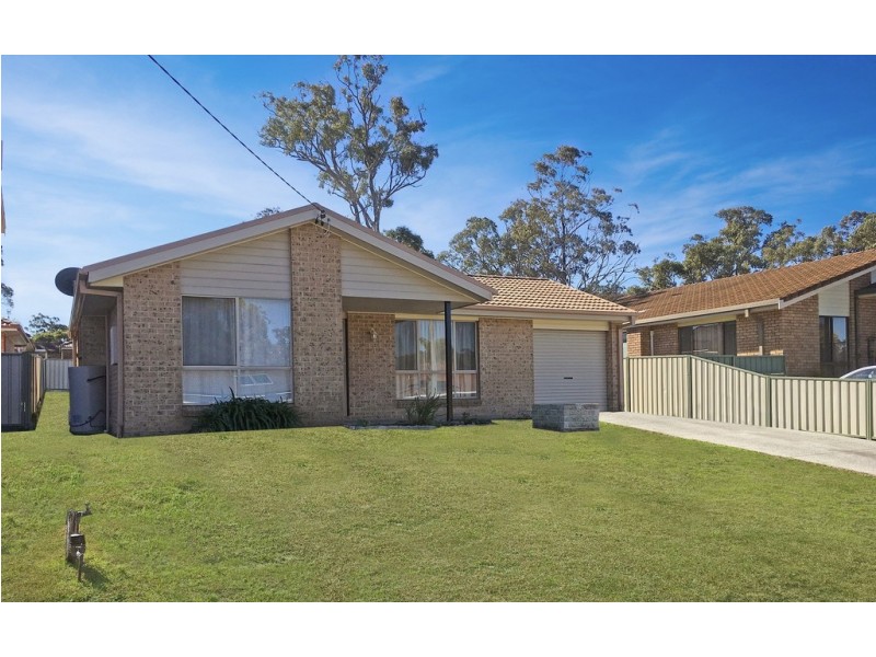 19 KINGFISHER AVENUE, Sanctuary Point NSW 2540