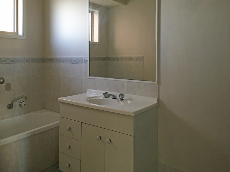 19 KINGFISHER AVENUE, Sanctuary Point NSW 2540