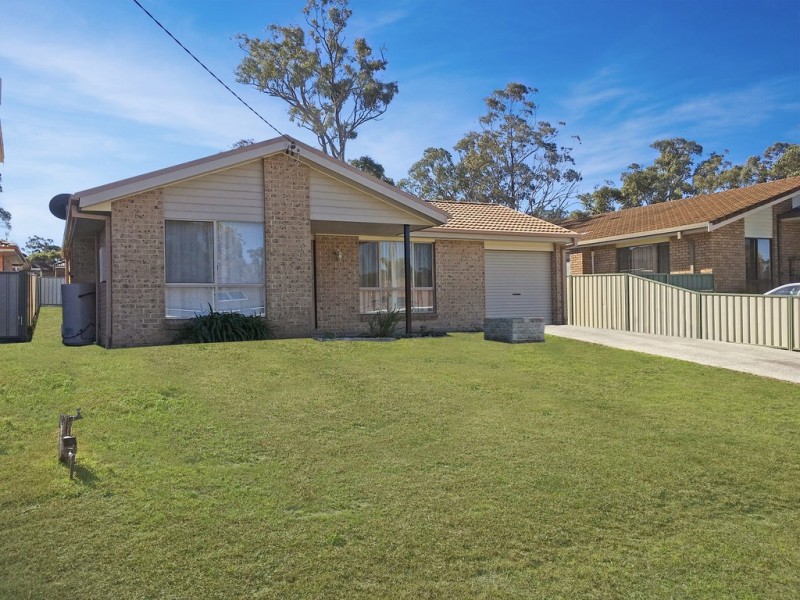 19 KINGFISHER AVENUE, Sanctuary Point NSW 2540