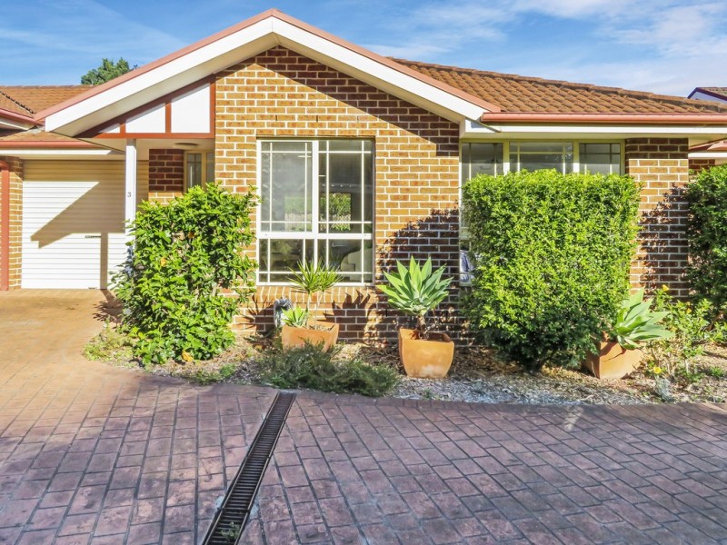 3/7 HAMILTON PLACE, Bomaderry NSW 2541