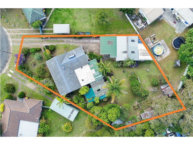 7 RODNEY PLACE, Bomaderry NSW 2541