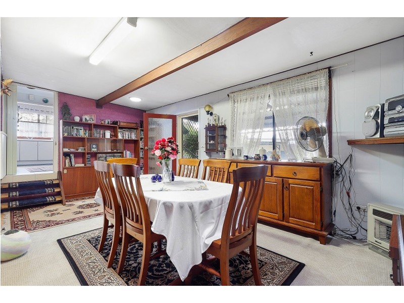 7 RODNEY PLACE, Bomaderry NSW 2541