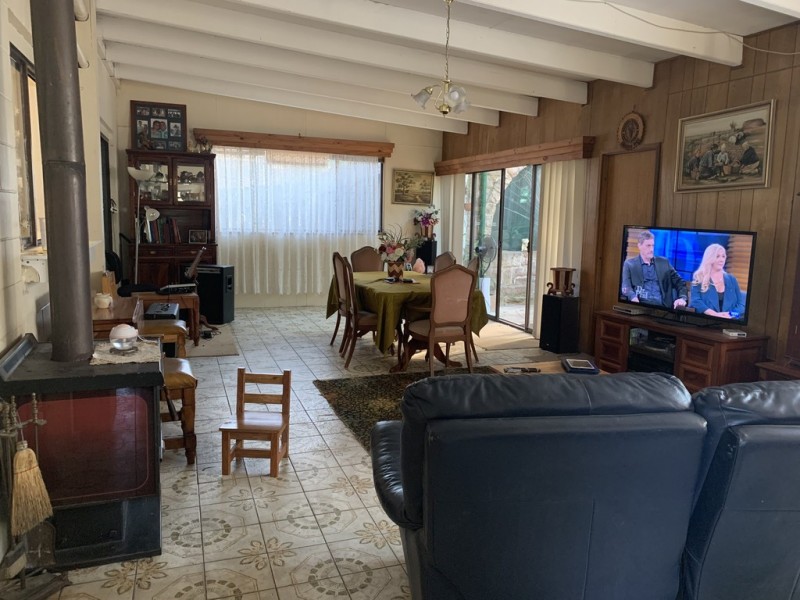 1 Ringbalin Crescent, Bomaderry NSW 2541