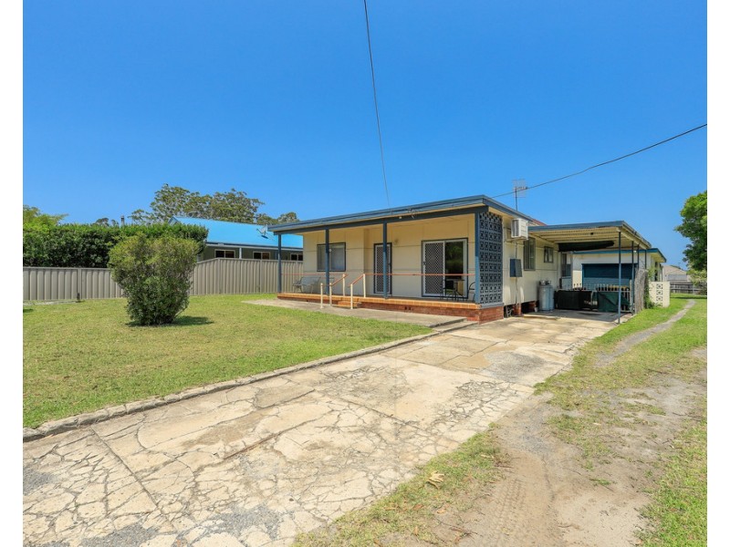17 TASMAN ROAD, St Georges Basin NSW 2540