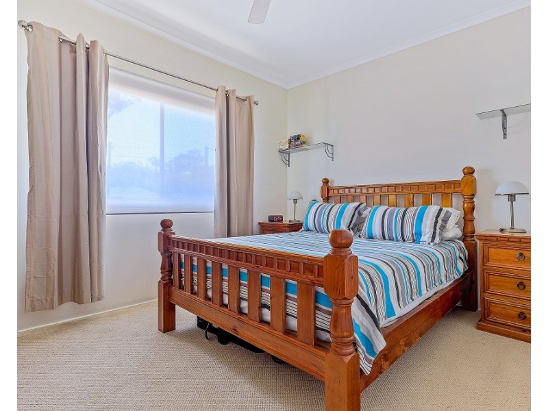 17 TASMAN ROAD, St Georges Basin NSW 2540