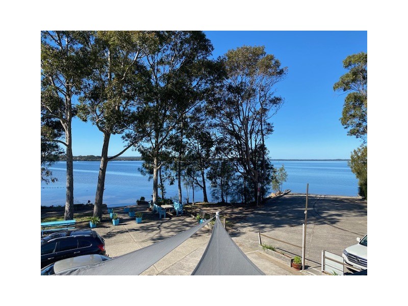 4 Island Point Road, St Georges Basin NSW 2540