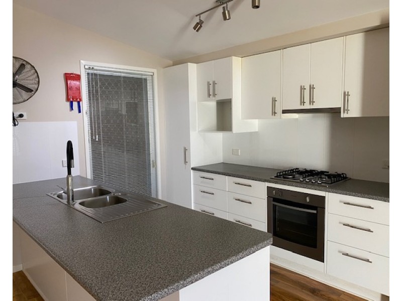 2/3 Leumeah Street, Sanctuary Point NSW 2540