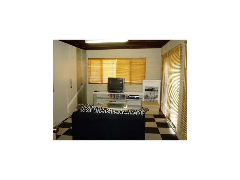 154 Elizabeth Drive, Vincentia NSW 2540