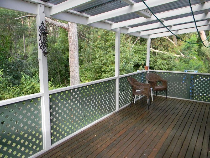 15 Jaycee Avenue, Nowra NSW 2541
