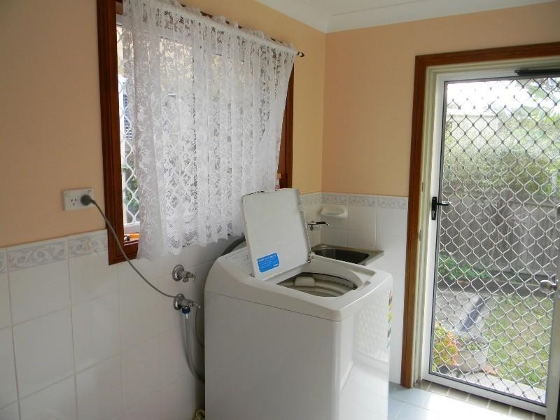 15 Jaycee Avenue, Nowra NSW 2541