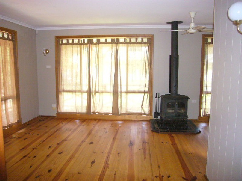 20 MOUNTAIN STREET, Sanctuary Point NSW 2540