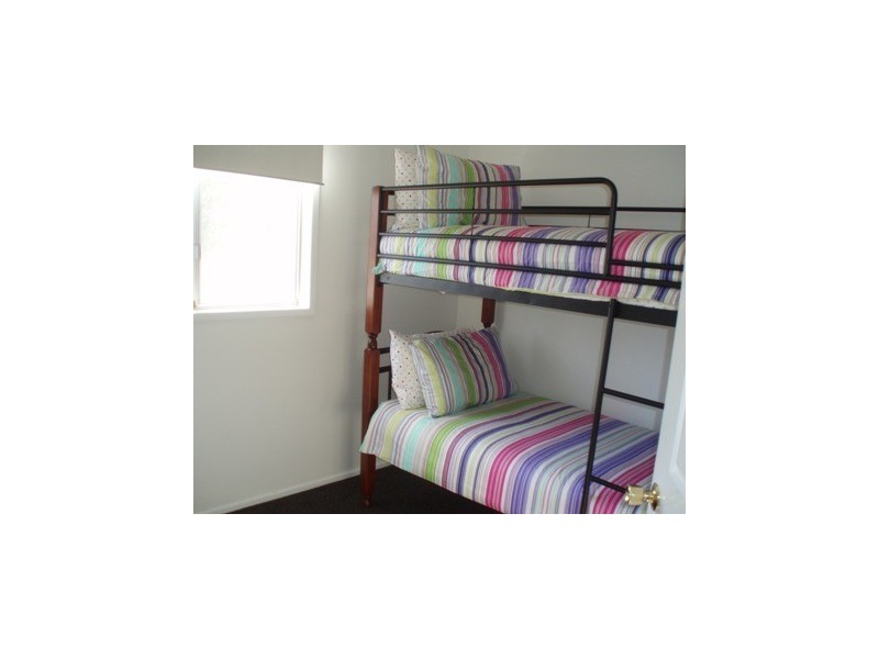 235 WALMER AVE, Sanctuary Point NSW 2540