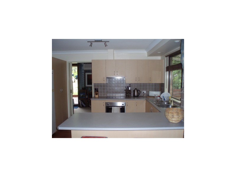 9 HUNT STREET, Old Erowal Bay NSW 2540