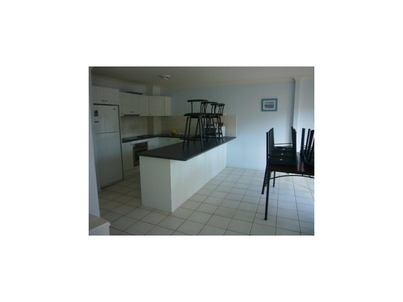 14/15 Wood Crescent, Huskisson NSW 2540