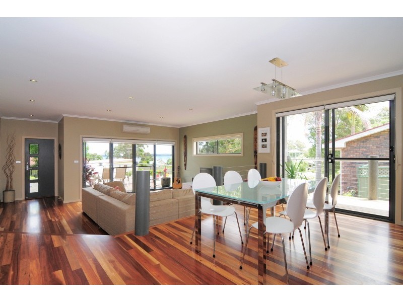 3 Bruce St, St Georges Basin NSW 2540