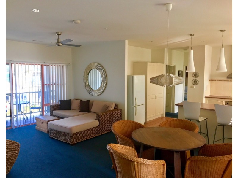 Unit 2/9 CURRAMBENE ST, Huskisson NSW 2540