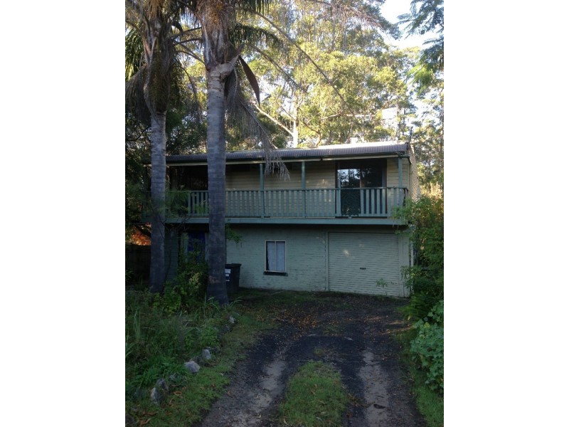 16 Watersedge Avenue, Basin View NSW 2540
