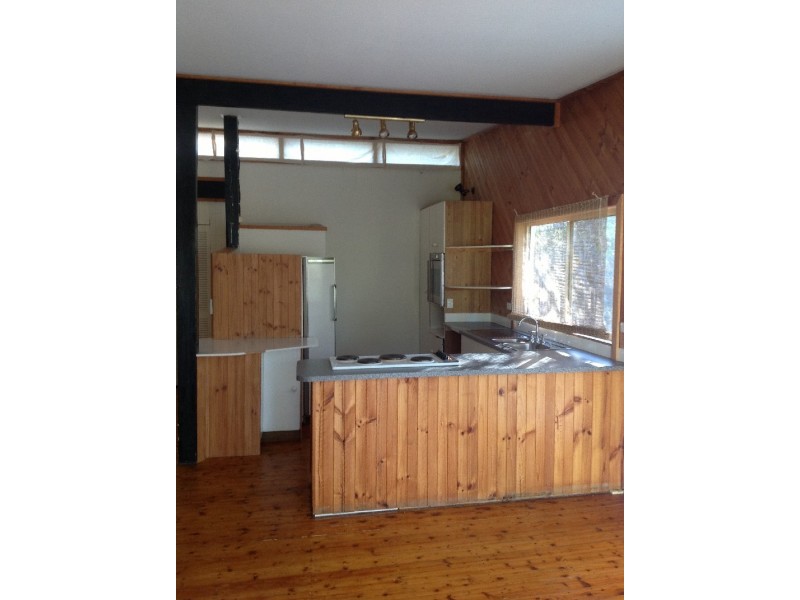16 Watersedge Avenue, Basin View NSW 2540