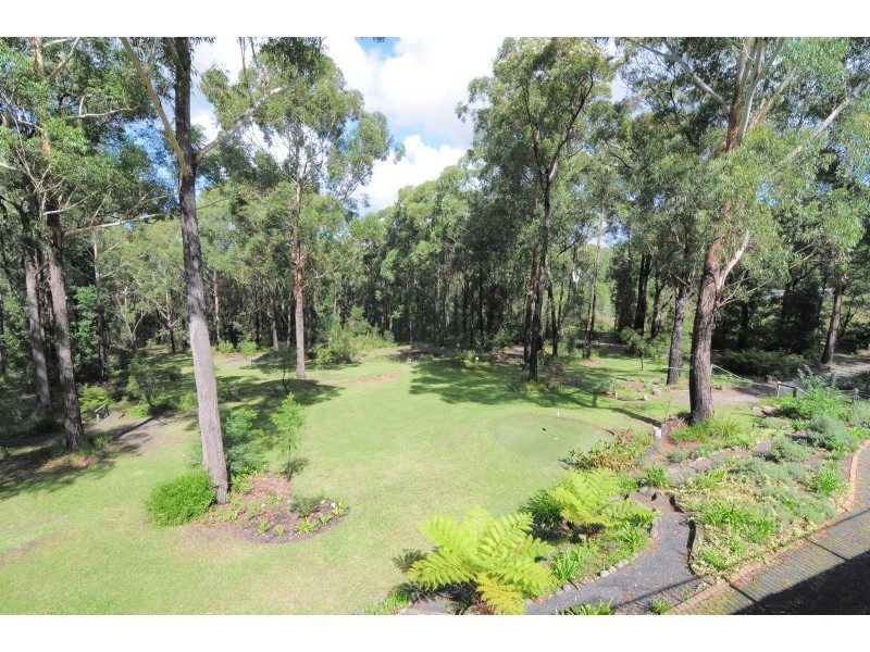 35 McArthur Drive, Falls Creek NSW 2540