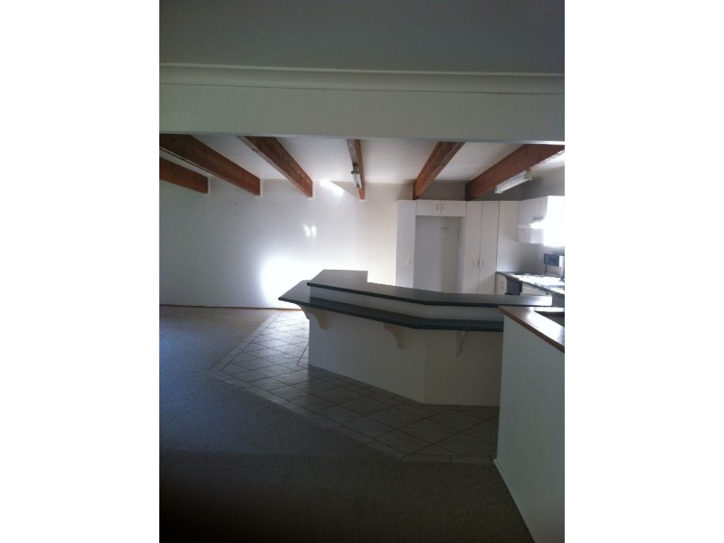 37 Dunisla Street, Sanctuary Point NSW 2540