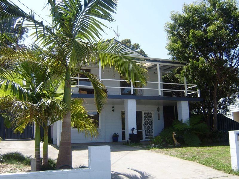 25 Bruce Street, St Georges Basin NSW 2540