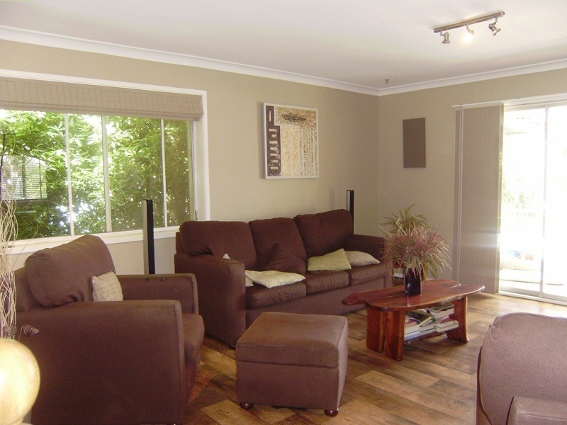 25 Bruce Street, St Georges Basin NSW 2540