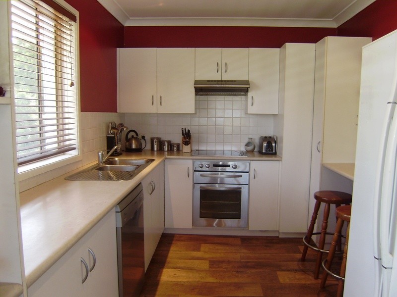 25 Bruce Street, St Georges Basin NSW 2540