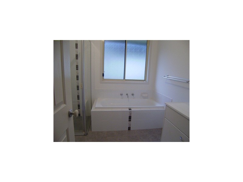 1 Atkins Place, St Georges Basin NSW 2540