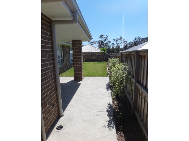 19 Galley Road,, Vincentia NSW 2540